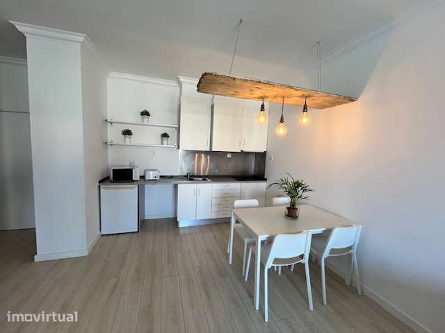 Apartamento T1 com vista mar e piscina na Ericeira - Grande imagem: 4/23