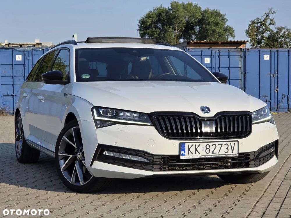 Skoda Superb 2.0 TDI SCR 4x4 Sportline DSG - 4
