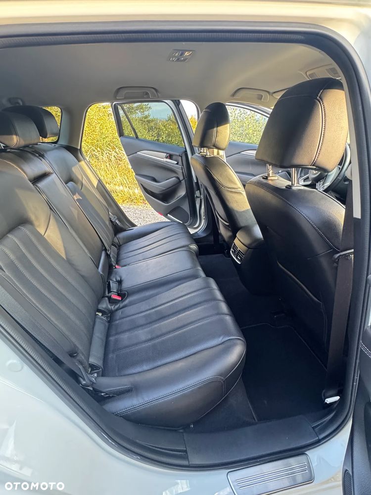 Mazda 6 - 10