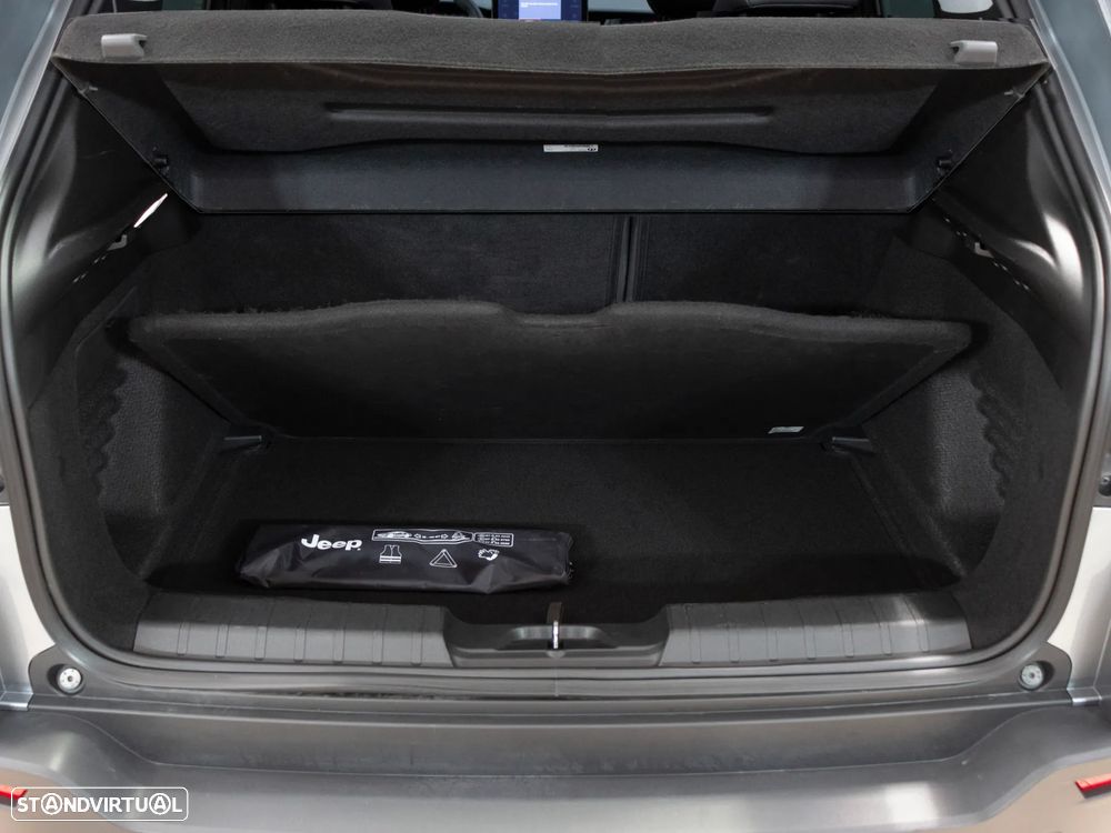 Jeep Avenger 1.2 GSE T3 Altitude - 8