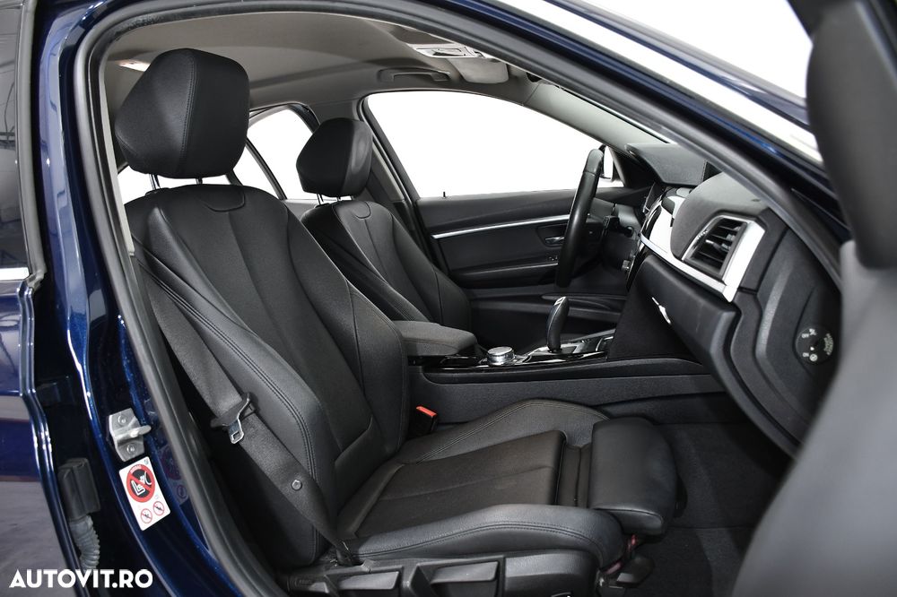 BMW Seria 3 330e iPerformance Sport Line - 15