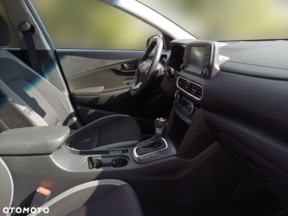 Hyundai Kona - 9