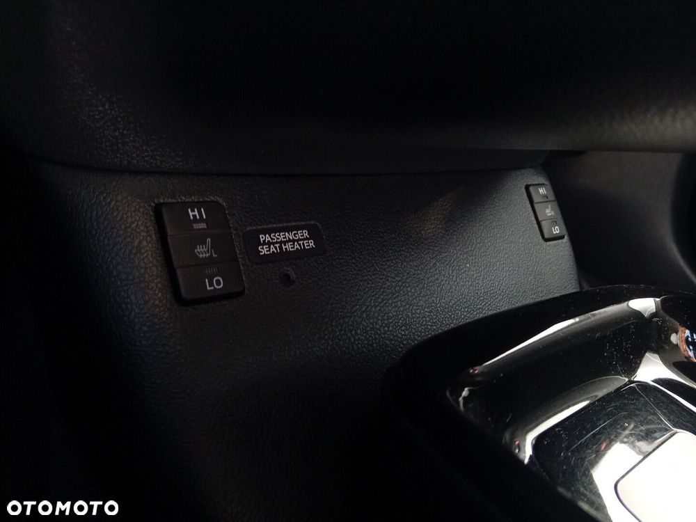 Toyota Prius - 18
