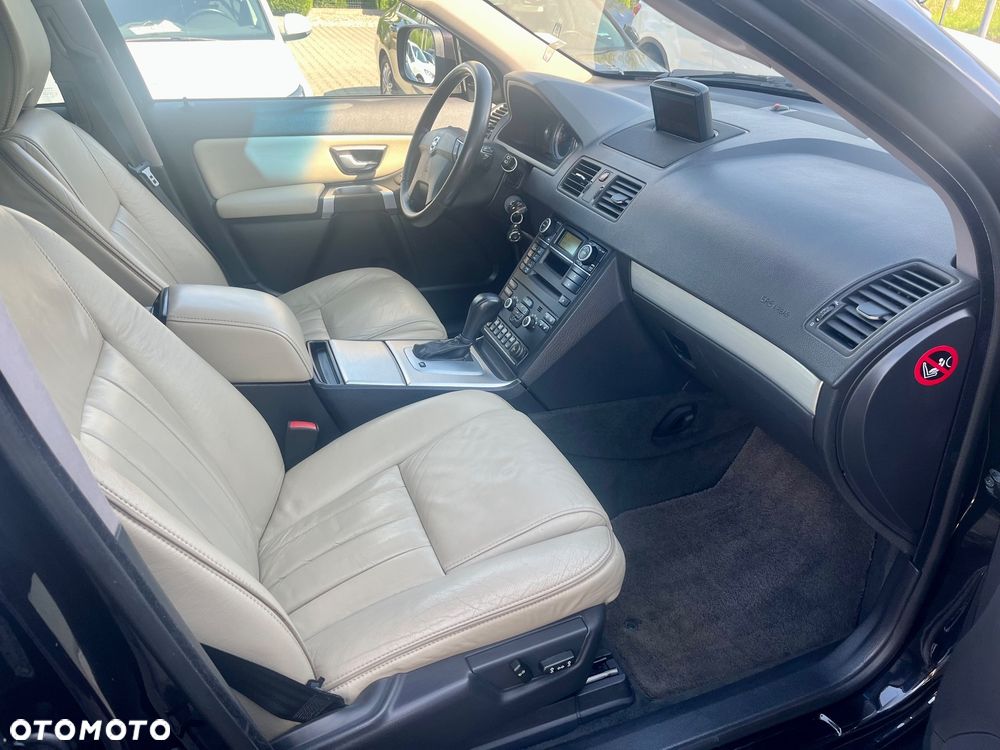 Volvo XC 90 - 24