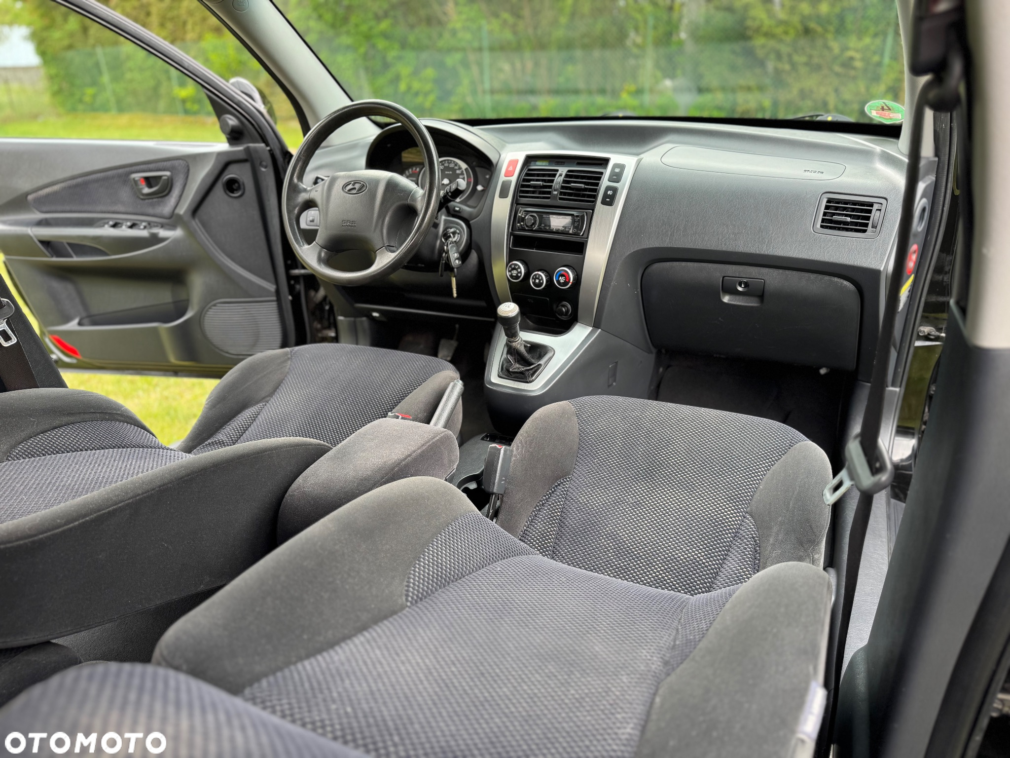 Hyundai Tucson 2.0 2WD GLS - 29