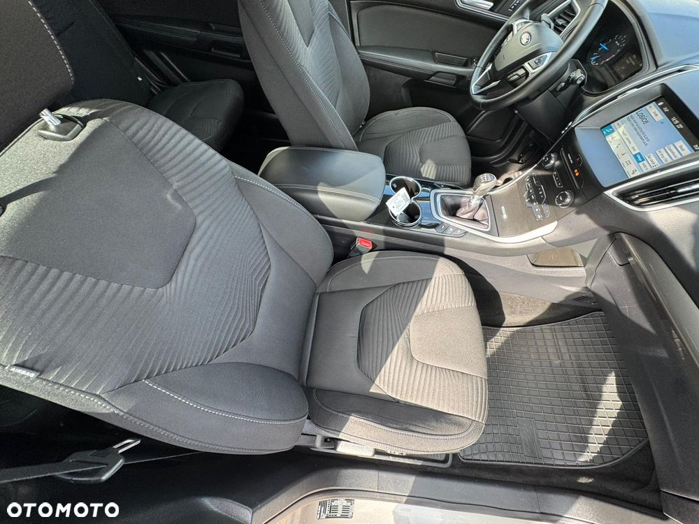 Ford S-Max 2.0 TDCi Titanium - 8