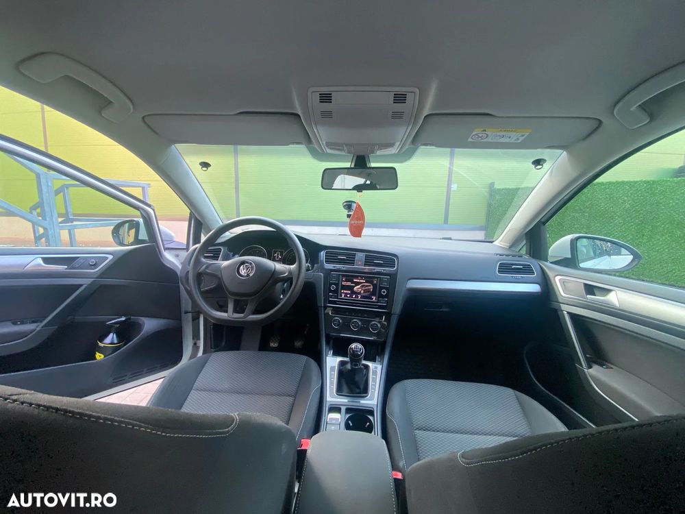 Volkswagen Golf 1.0 TSI Trendline - 6