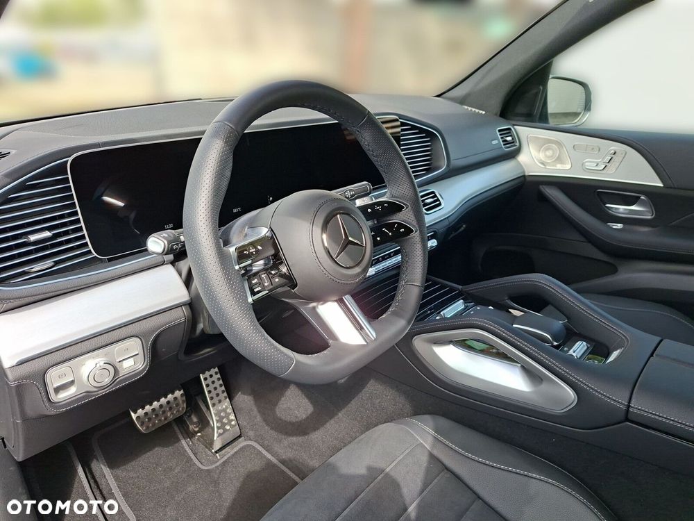Mercedes-Benz GLE - 10