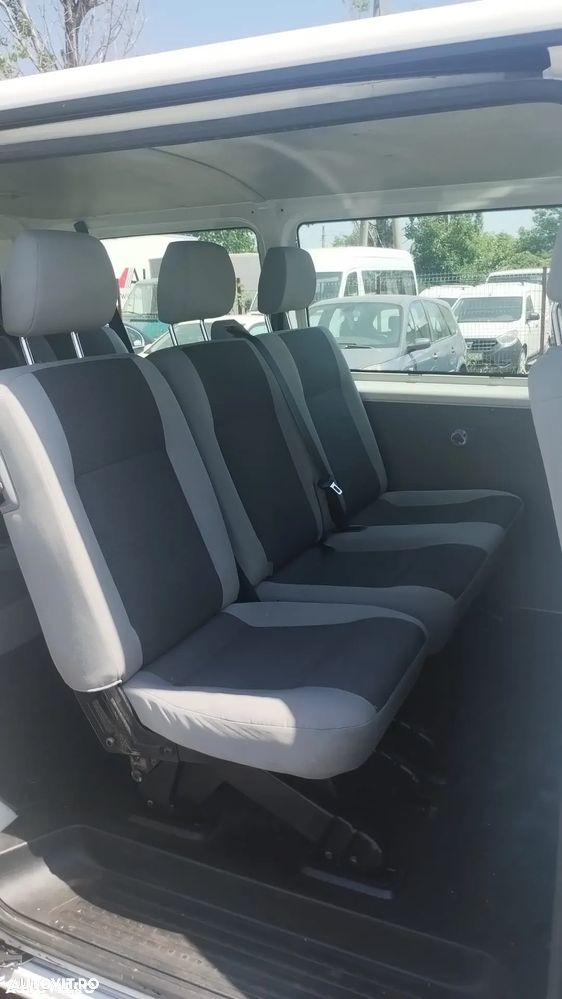 Volkswagen Transporter - 12
