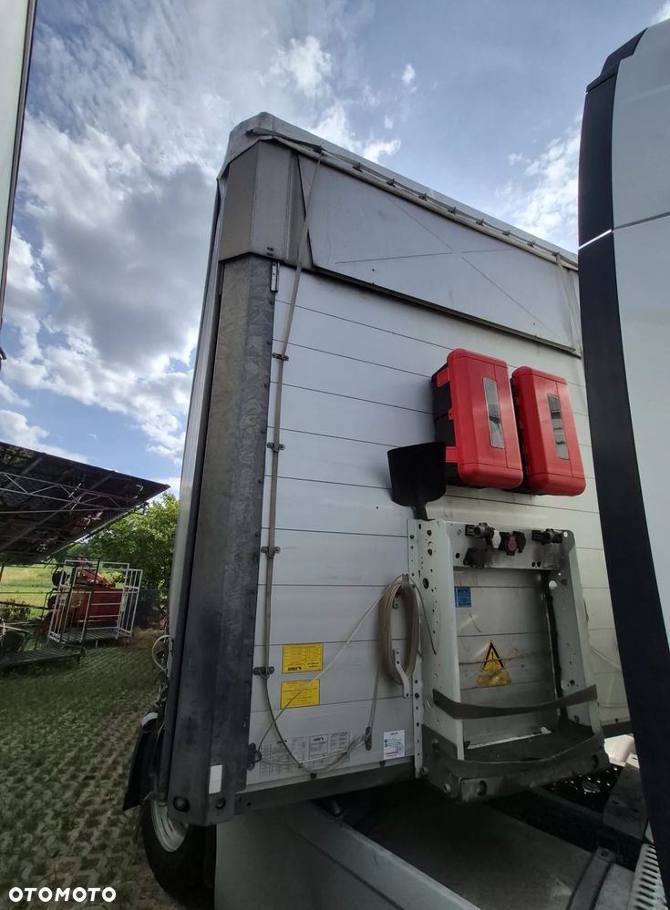 Schmitz Cargobull VARIOS - 8