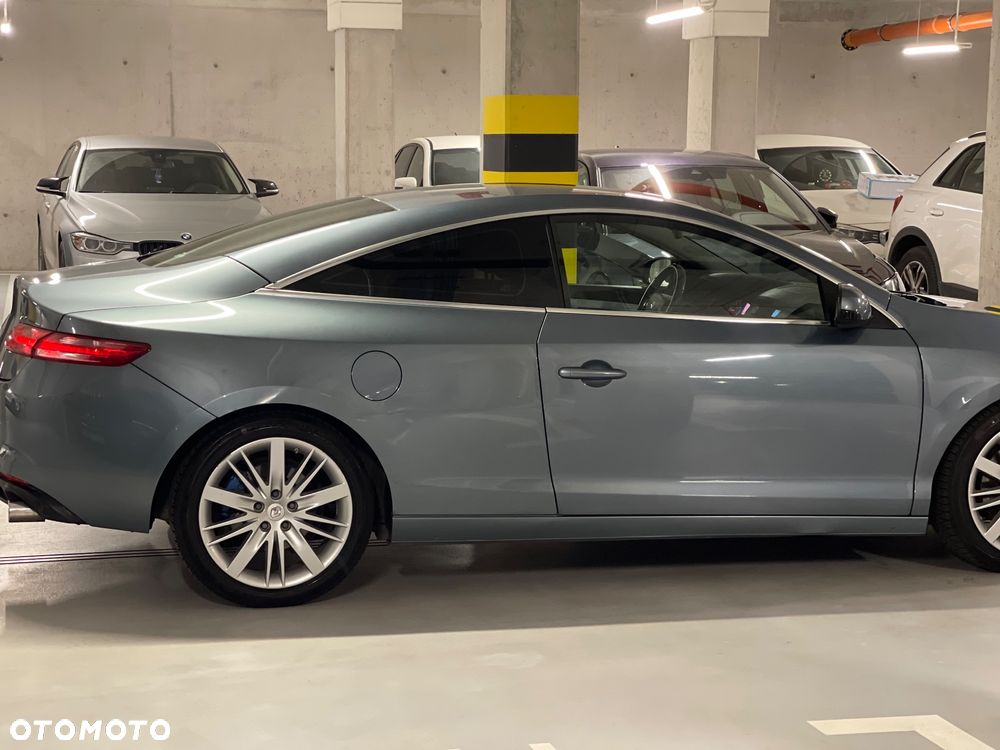 Renault Laguna 2.0 DCi GT 4WS - 6