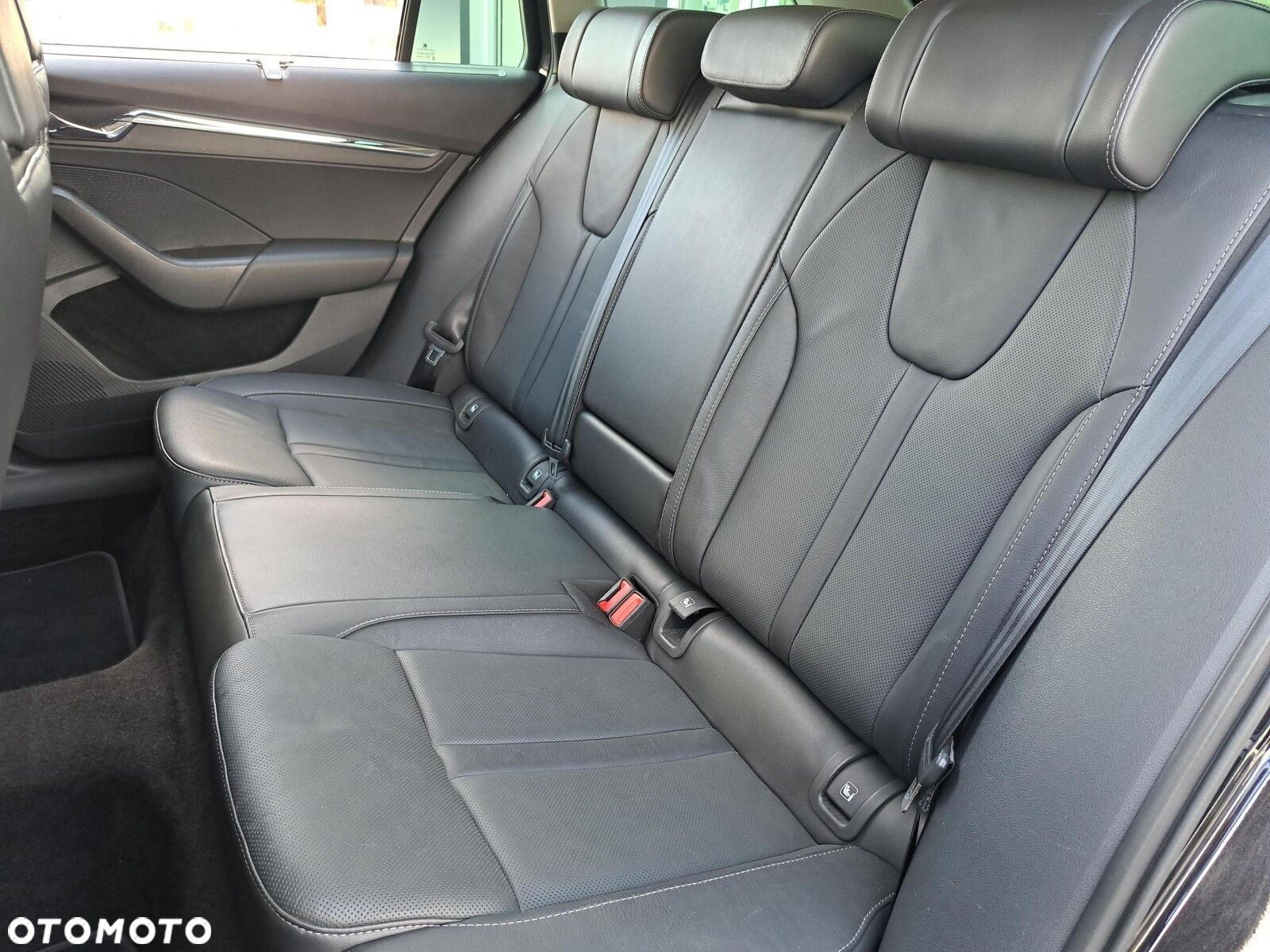 Skoda Octavia 2.0 TDI Style DSG - 17