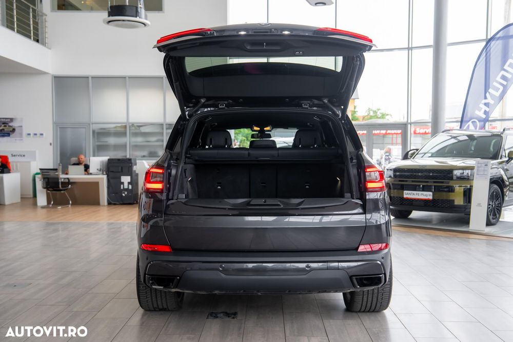 BMW X5 xDrive40i - 16