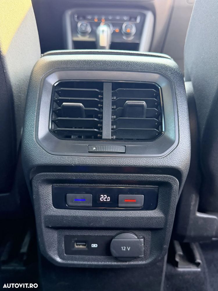 Volkswagen Tiguan - 19