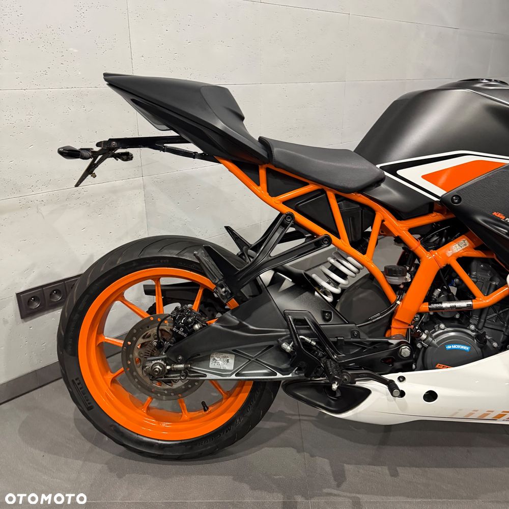 KTM RC 125 - 5