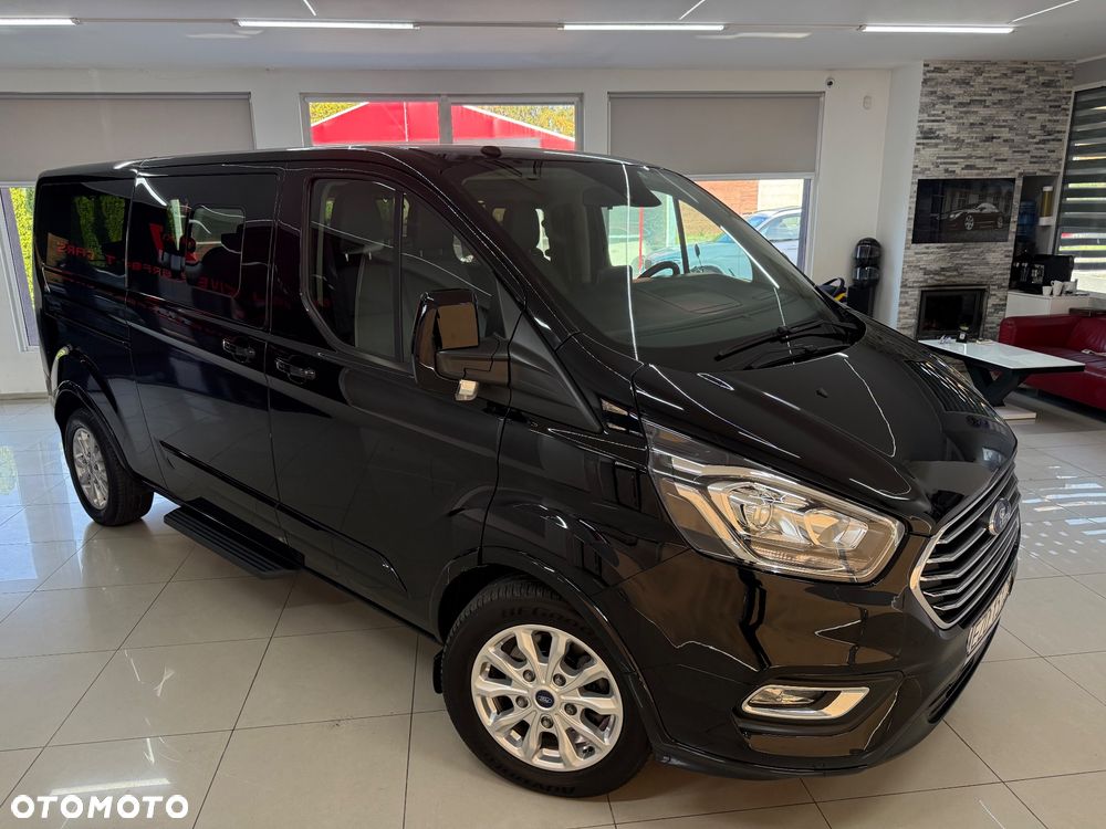 Ford Tourneo Custom 2019 photo 2