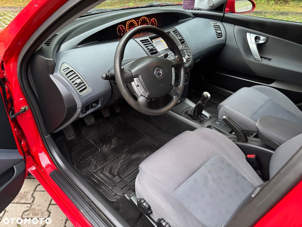 Nissan Primera - 12