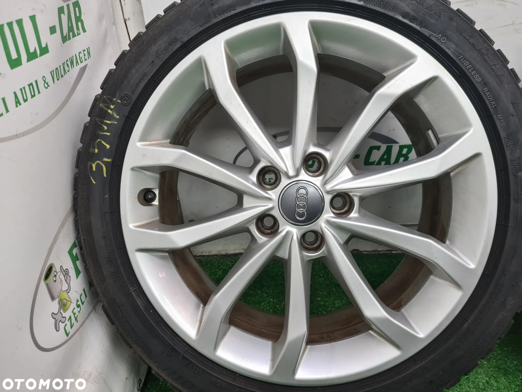 AUDI A4 FELGI R18 8W0601025AD OPONY - 2