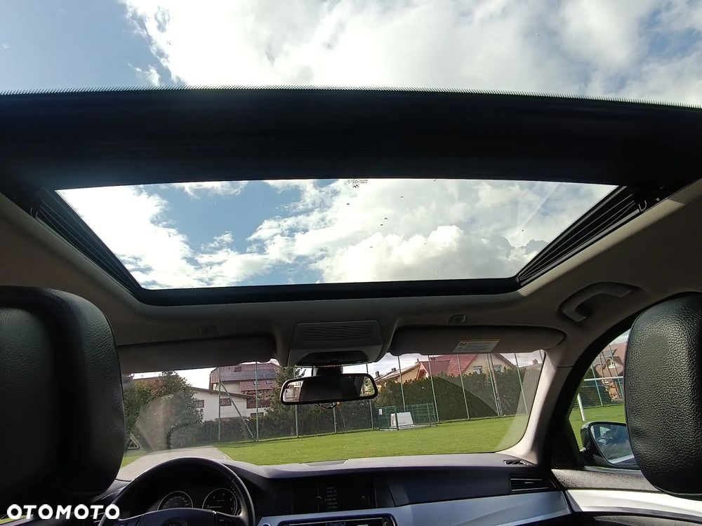 BMW Seria 5 520d Luxury Line - 19