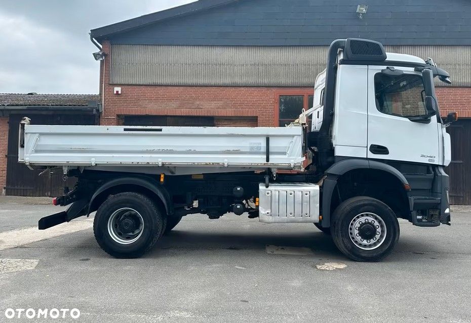 Mercedes-Benz Arocs 2040 4x4 AK | Euro 6 | Automat | 3-stronny wywrot Meiller DSK - 7
