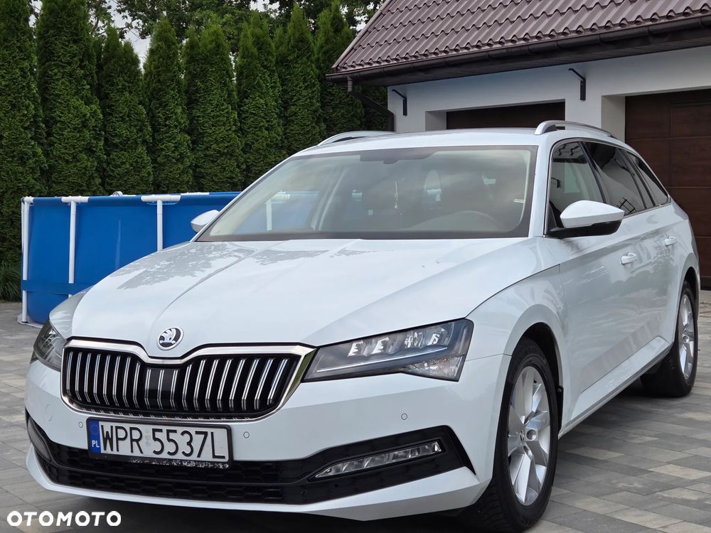 Skoda Superb 2.0 TDI SCR Ambition DSG - 8