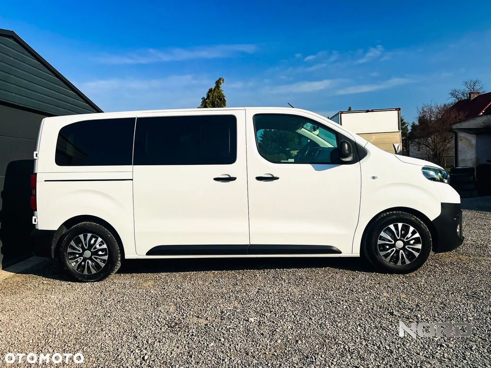 Toyota ProAce Kombi D-4D Medium 2,8t - 2