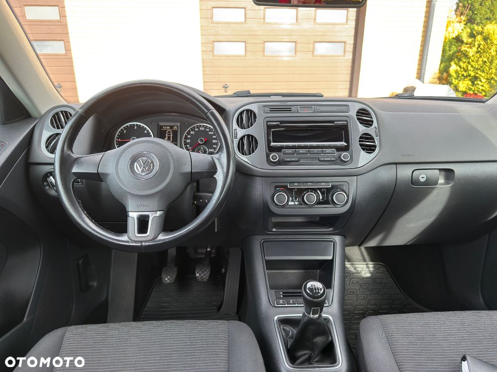 Volkswagen Tiguan - 13