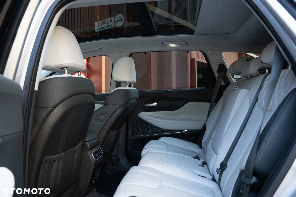 Hyundai Santa Fe 1.6 T-GDI HEV Platinum 4WD - 12