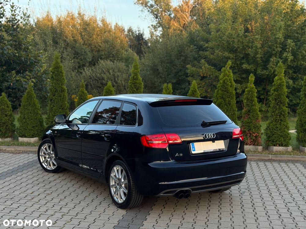 Audi A3 Sportback 1.8 TFSI S line Sportpaket (plus) - 19