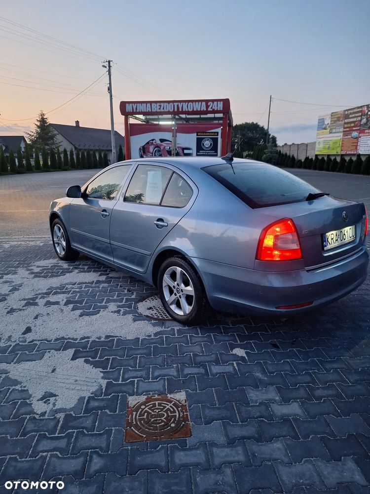 Skoda Octavia 1.6 TDI Elegance - 6