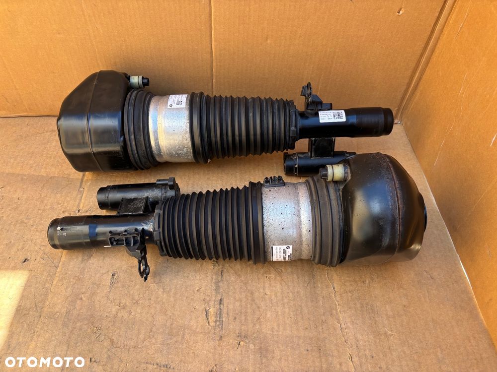 Bmw 7 G11 G12 Amortyzator Pneumatyczny Powietrzny Prawy Lewy Przedni Oryginalny Przód 78791594601 7915946 77687755905 6877559 - 4