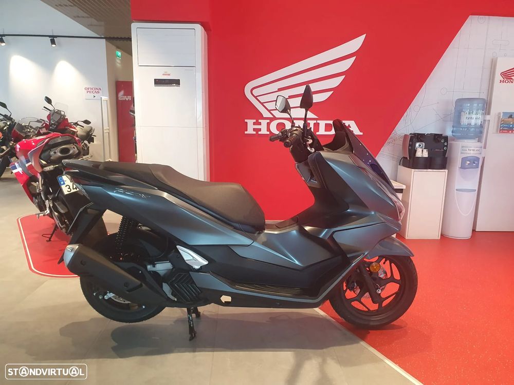 Honda PCX125 - 1
