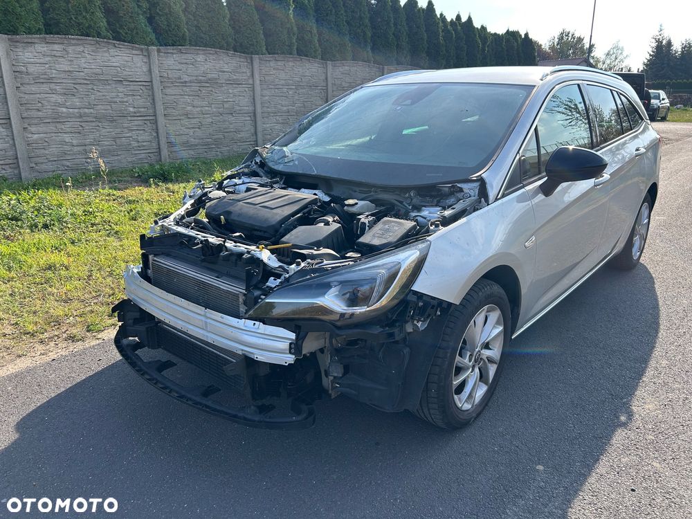 Opel Astra - 1
