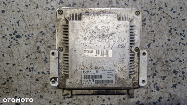 PEUGEOT 607 2.2 HDI STEROWNIK SILNIKA 0281010567