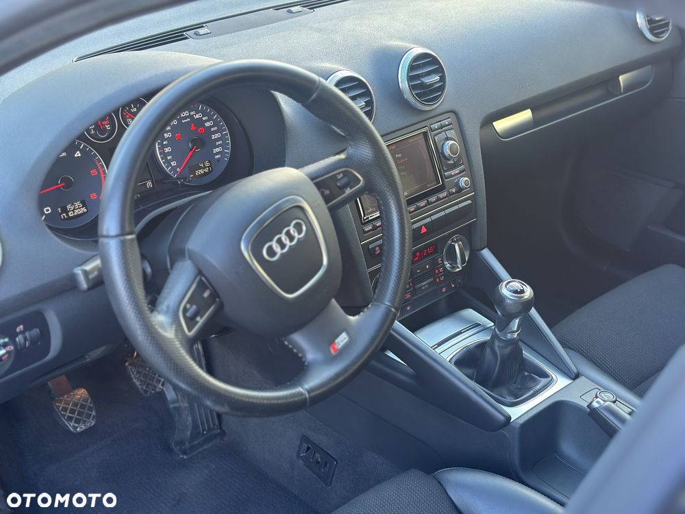 Audi A3 Sportback - 6