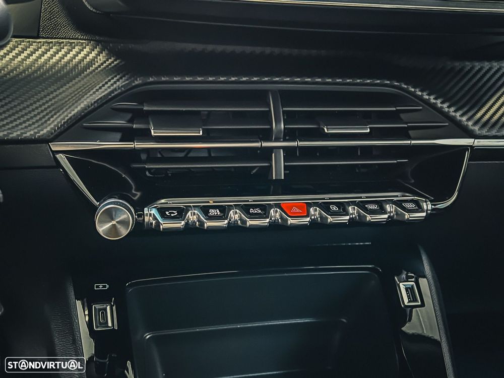 Peugeot 2008 1.2 PureTech Active Pack - 14