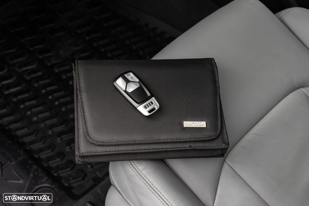 Audi Q7 3.0 TDI quattro tiptronic - 29