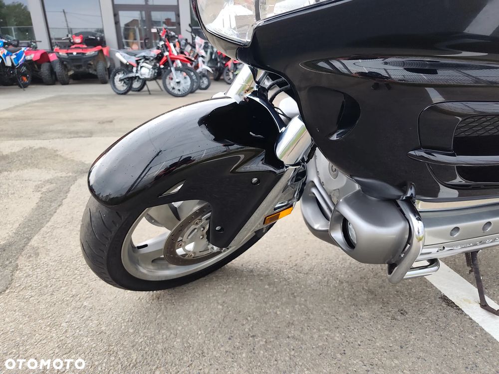 Honda GL - 10