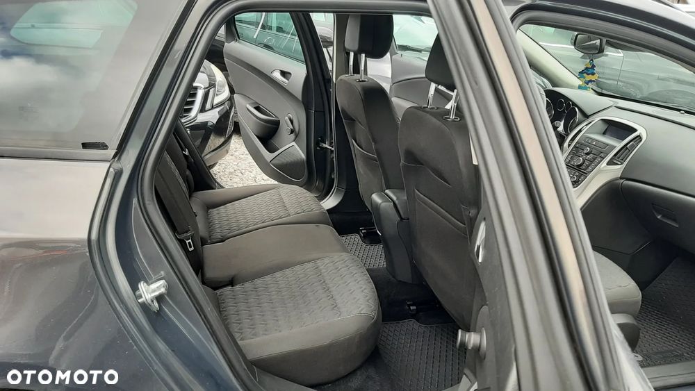 Opel Astra 1.4 Turbo - 15