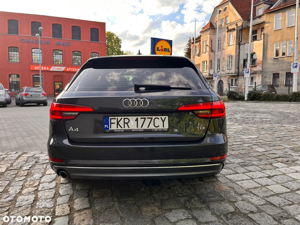 Audi A4 Avant 2.0 TDI - 5