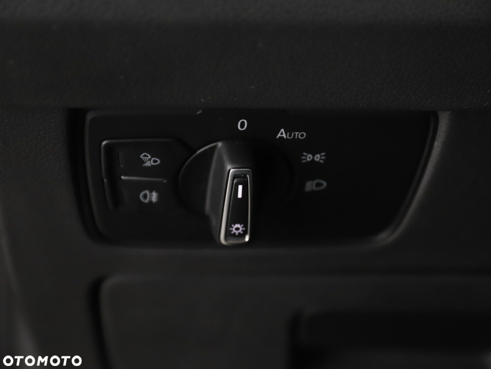 Volkswagen Arteon 2.0 TDI R-Line DSG - 21