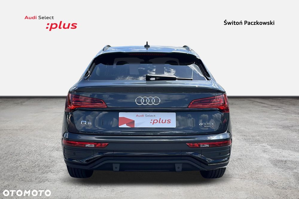 Audi Q5 Sportback - 4