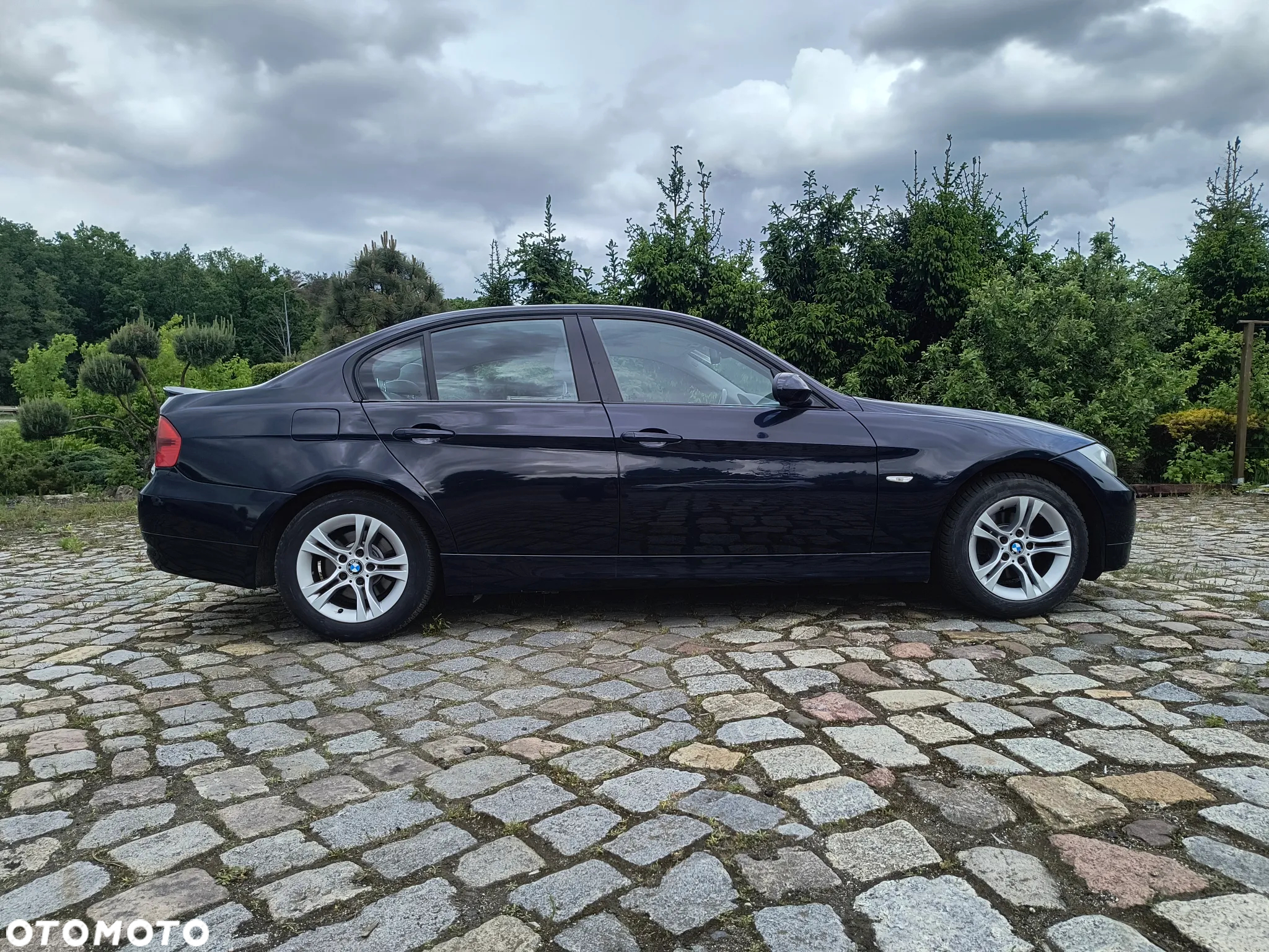 BMW Seria 3 320i - 3