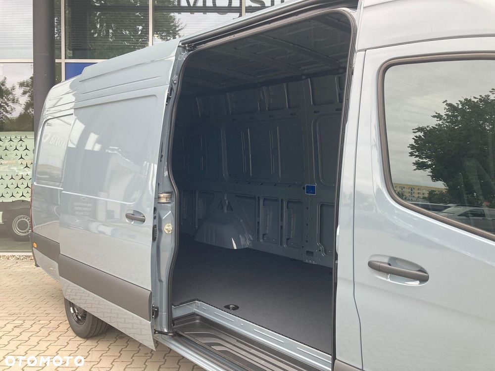 Mercedes-Benz Sprinter 317 CDI - 5