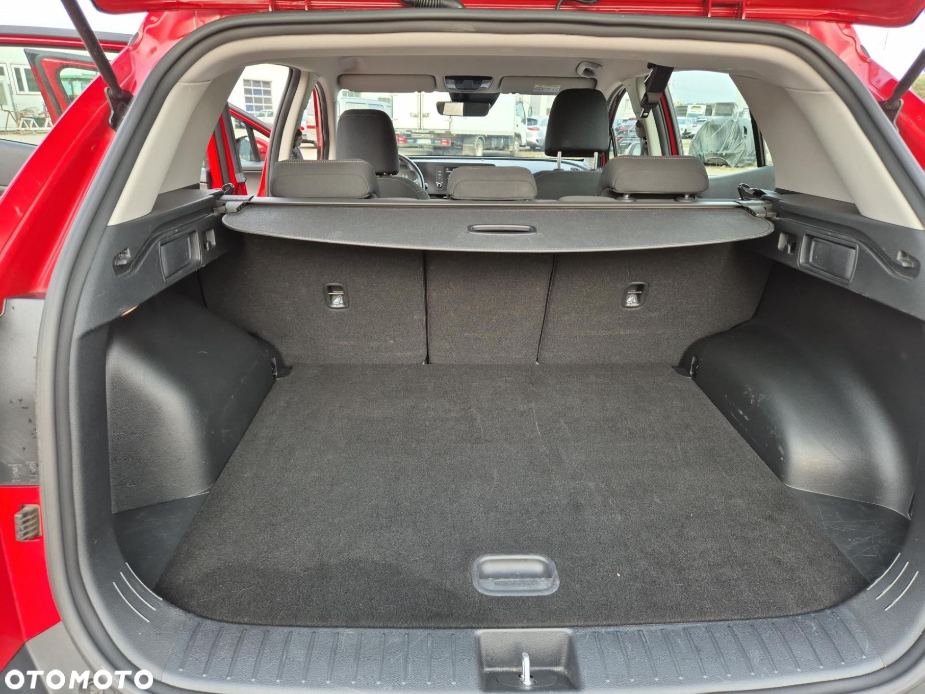 Kia Sportage - 16