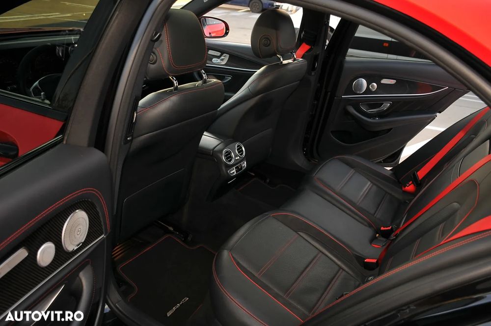 Mercedes-Benz E 43 AMG 4MATIC 9G-TRONIC - 35