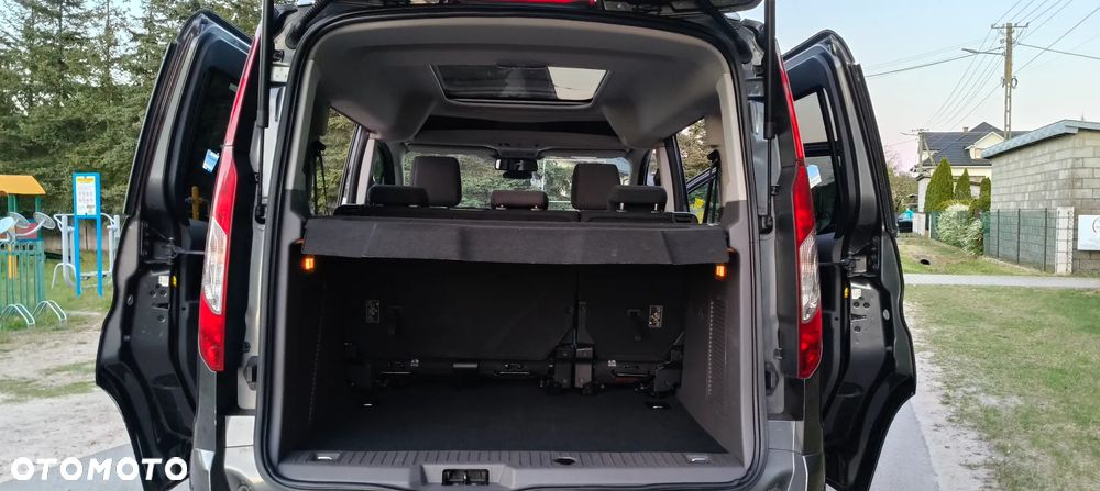 Ford Tourneo Connect 1.5TDCi Trend - 21