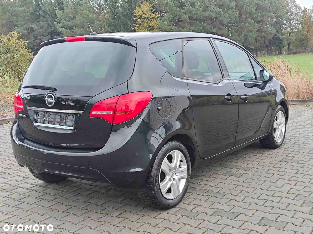 Opel Meriva - 8