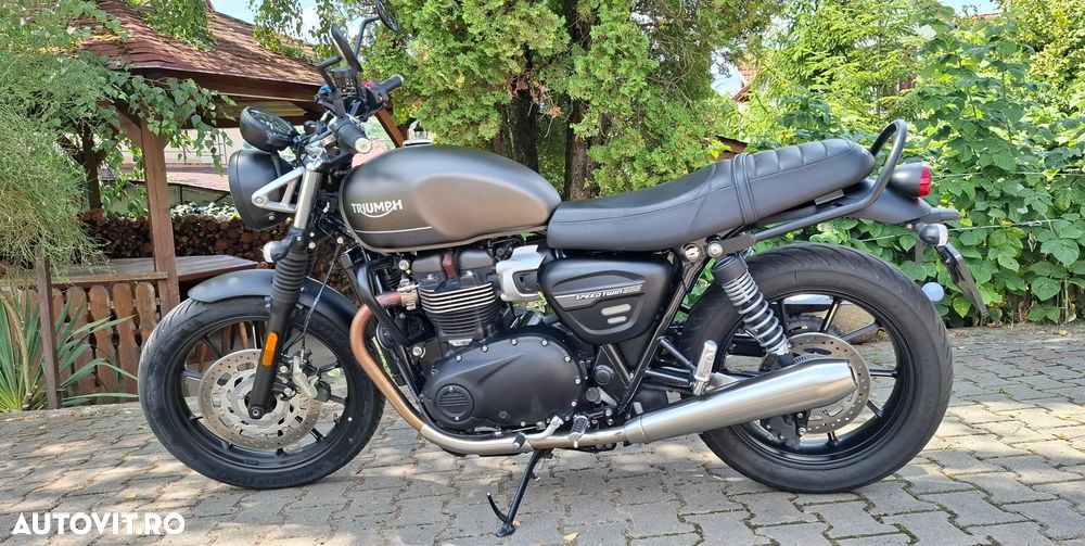 Triumph Speed Twin 900 - 1