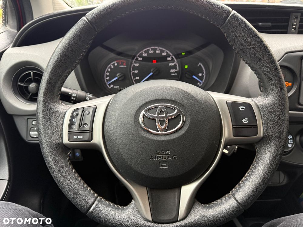 Toyota Yaris 1.0 VVT-i Cool - 12
